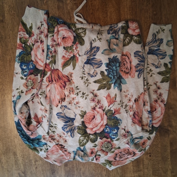 EUC Anthropologie Angels of the North floral sweater Wool Cashmere Embroidered S - Picture 8 of 8